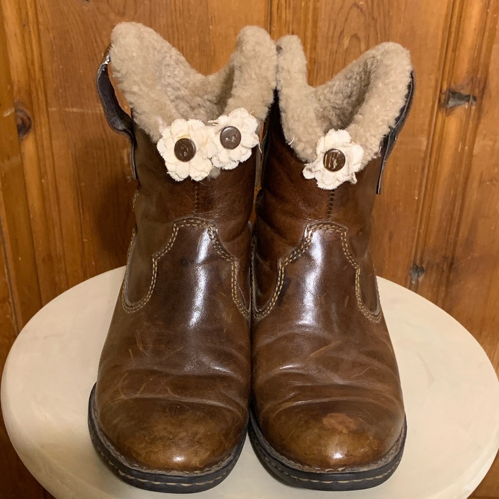 Born Brown Leather Booties Genuine Sherpa Lined Unique Custom Floral Design